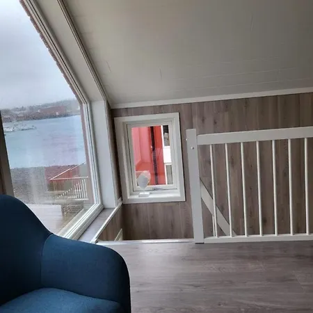 Spektakulaer Rorbu I Autentiske Omgivelser *