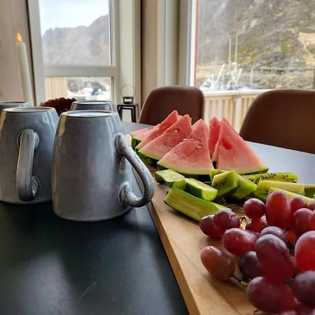 Holiday home Spektakulaer Rorbu I Autentiske Omgivelser