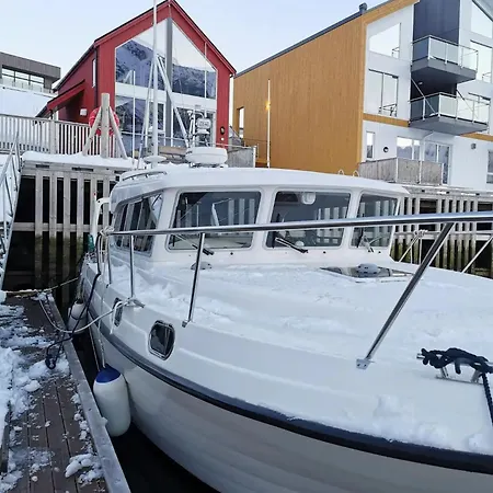 Spektakulaer Rorbu I Autentiske Omgivelser * Ballstad
